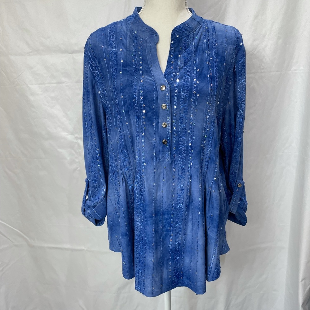 3/$35 Blue sequined tunic XL
